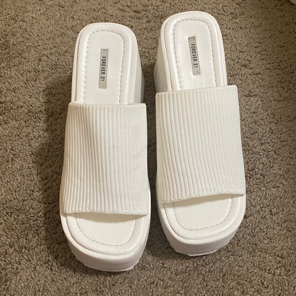 Forever21 flatform wedges